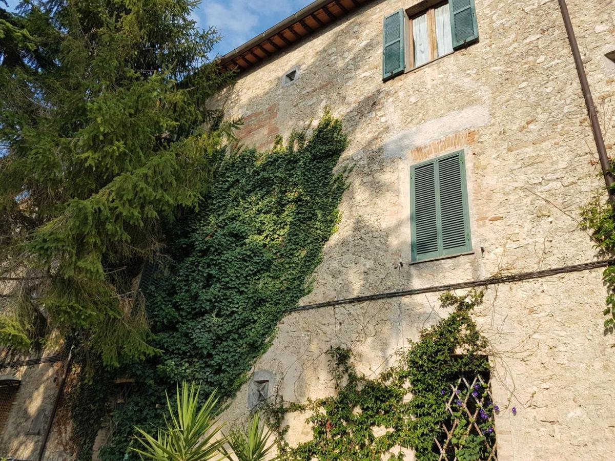 La Dimora Nel Castello Vila Colvalenza Exterior foto